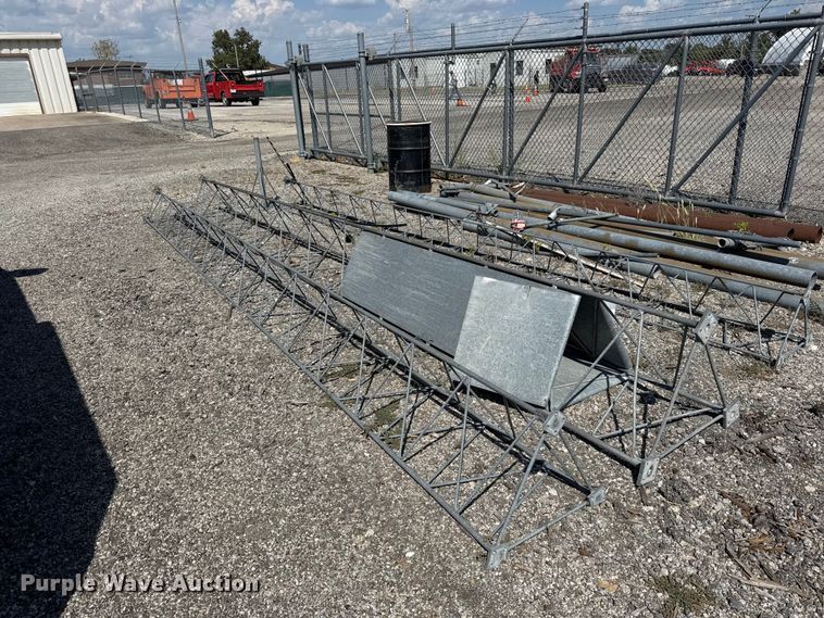image for item EV6148 (3) 20' tower sections
