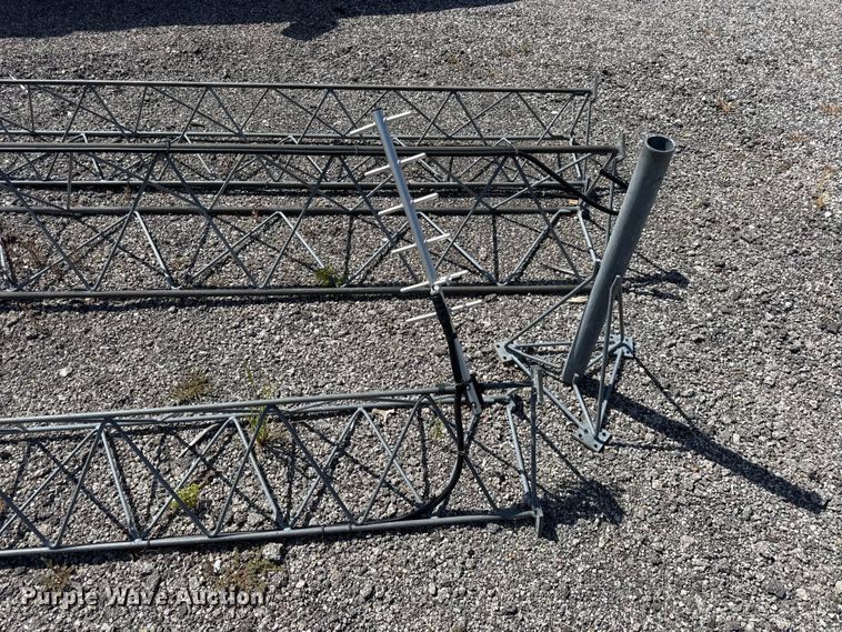 image for item EV6148 (3) 20' tower sections