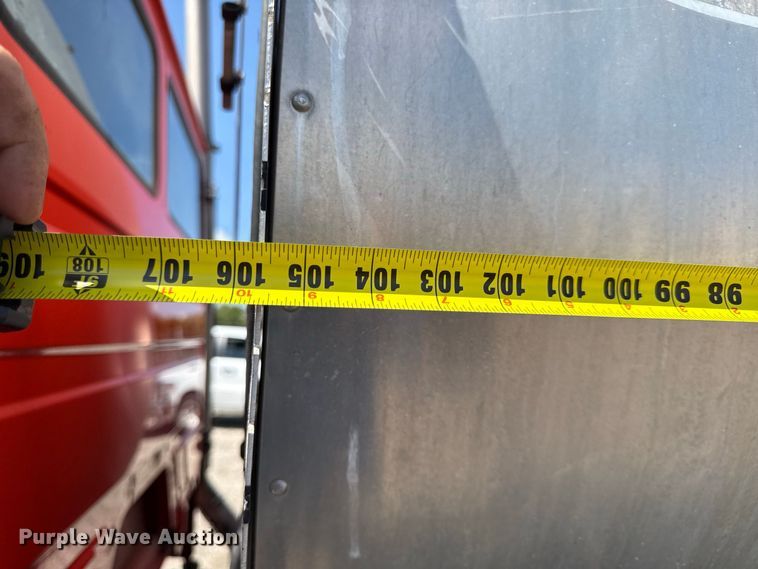 image for item EV6157 2002 Freightliner FL60 oil distributor truck