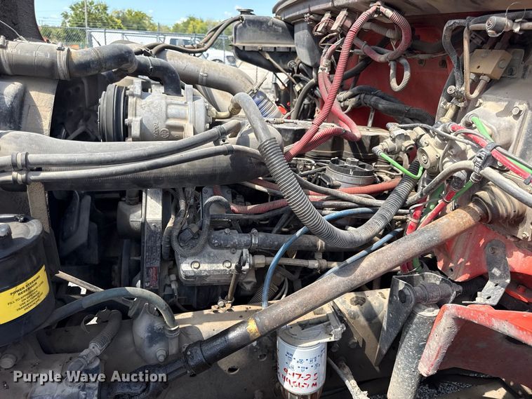 image for item EV6157 2002 Freightliner FL60 oil distributor truck