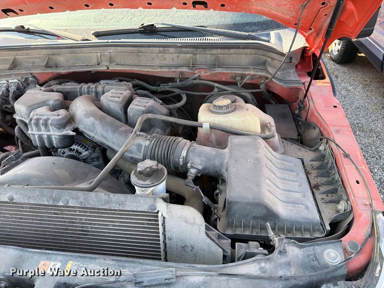 image for item EV6159 2016 Ford F250 Super Duty utility bed pickup truck