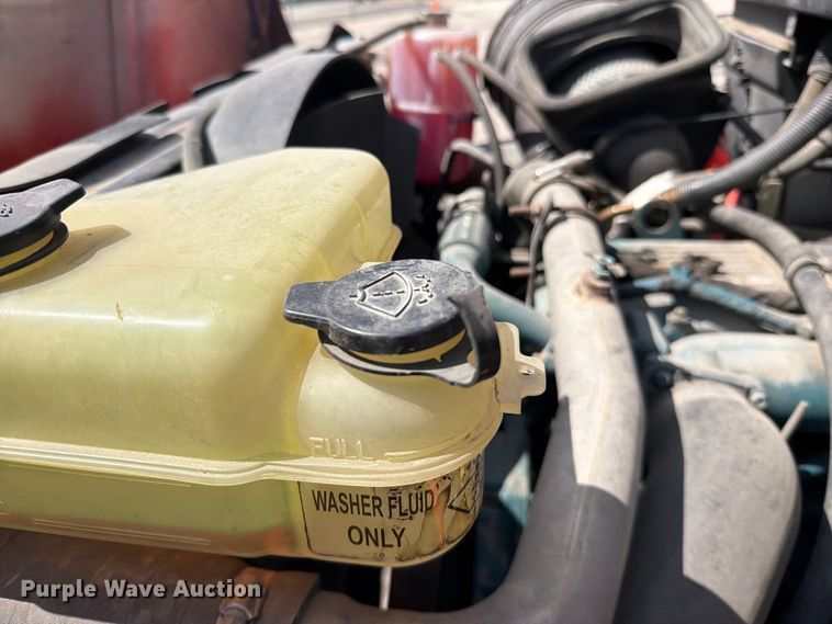 image for item EV6160 2006 International WorkStar 7400 digger derrick truck