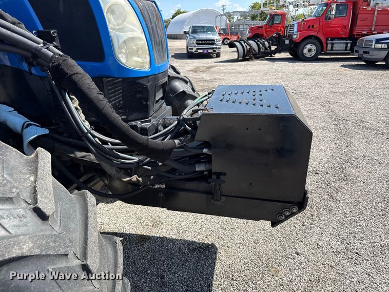 image for item EV6162 2006 New holland TS115A MFWD tractor