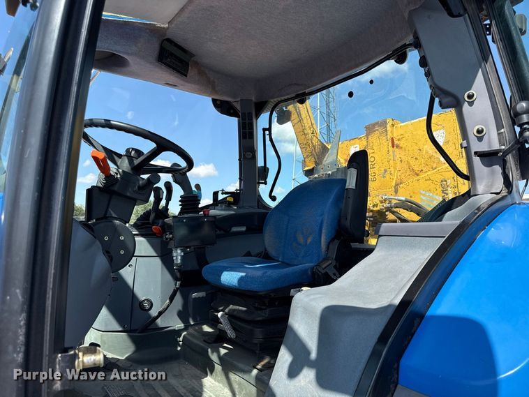image for item EV6162 2006 New holland TS115A MFWD tractor