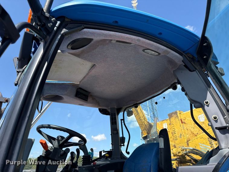 image for item EV6162 2006 New holland TS115A MFWD tractor