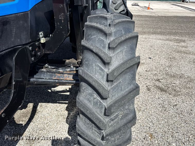 image for item EV6162 2006 New holland TS115A MFWD tractor