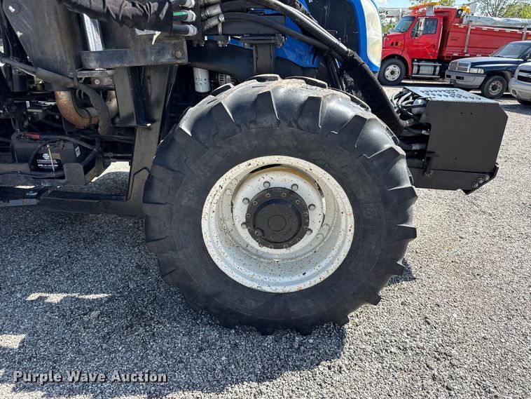 image for item EV6162 2006 New holland TS115A MFWD tractor
