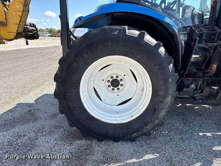 image for item EV6162 2006 New holland TS115A MFWD tractor