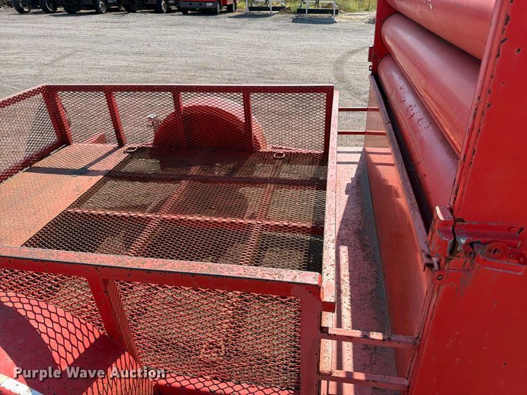 image for item EV6164 2003 King utility trailer