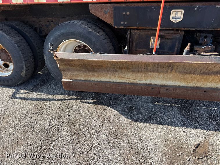 image for item EV6168 2007 International WorkStar 7400 dump truck