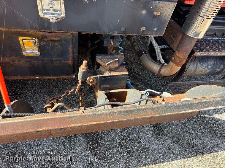 image for item EV6168 2007 International WorkStar 7400 dump truck