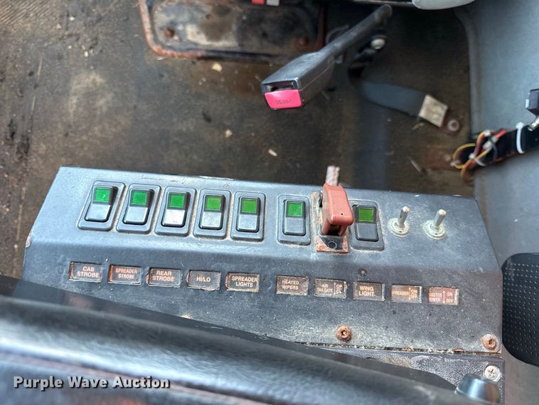 image for item EV6168 2007 International WorkStar 7400 dump truck