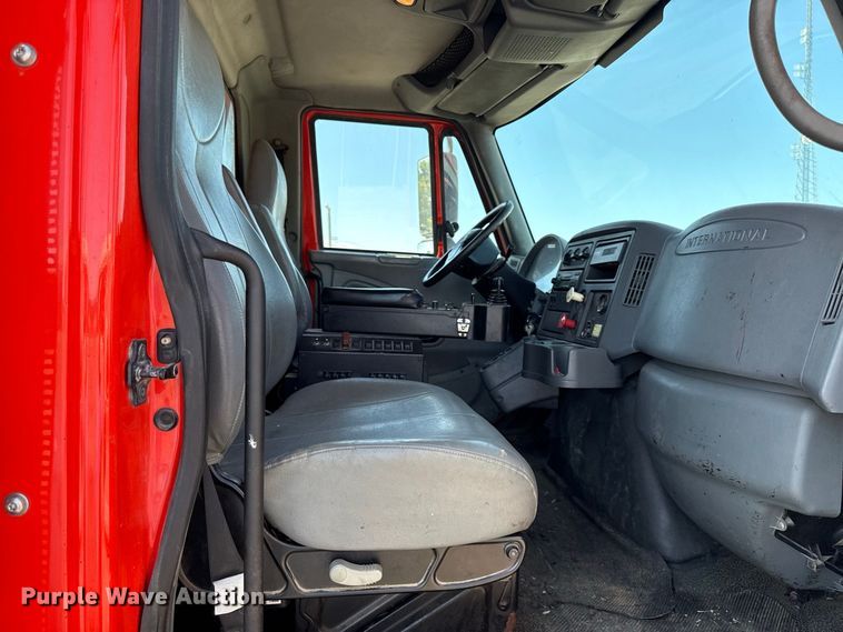 image for item EV6168 2007 International WorkStar 7400 dump truck