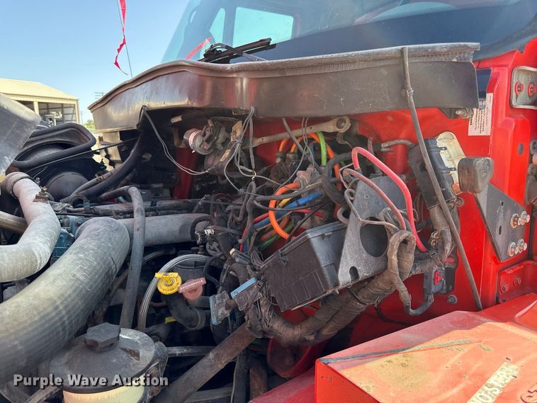 image for item EV6168 2007 International WorkStar 7400 dump truck