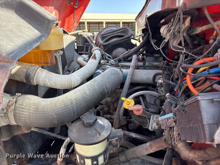 image for item EV6168 2007 International WorkStar 7400 dump truck