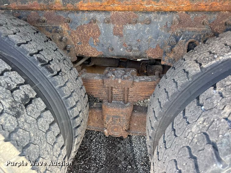 image for item EV6168 2007 International WorkStar 7400 dump truck