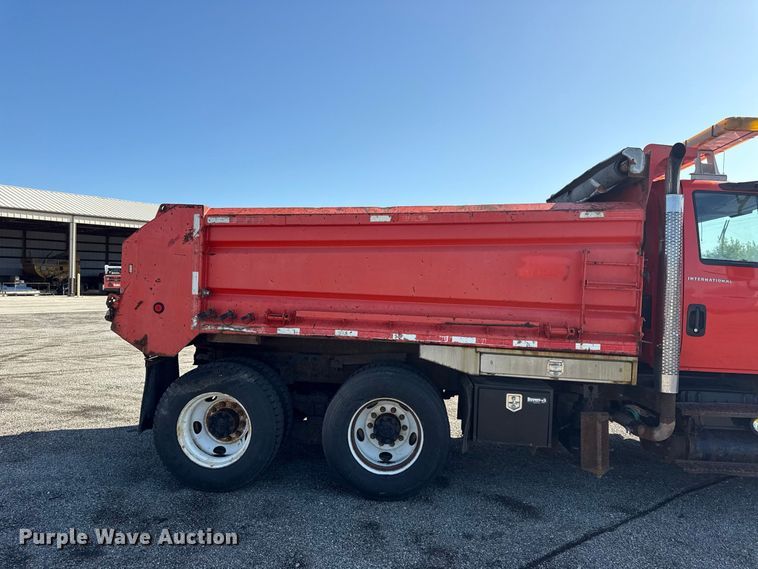image for item EV6169 2007 International WorkStar 7400 dump truck