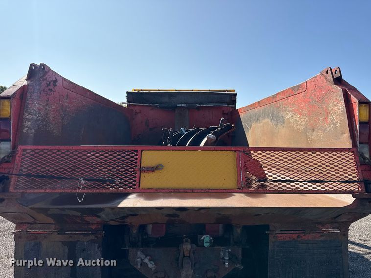 image for item EV6169 2007 International WorkStar 7400 dump truck