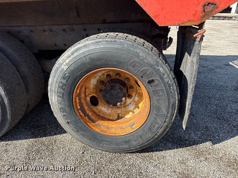 image for item EV6169 2007 International WorkStar 7400 dump truck