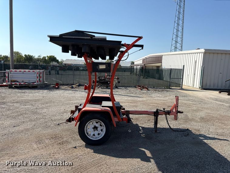 image for item EV6171 2010 National signal arrow board trailer