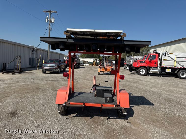 image for item EV6171 2010 National signal arrow board trailer