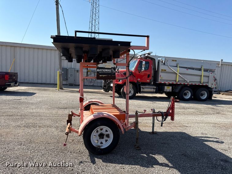 image for item EV6172 2007 National signal arrow board trailer