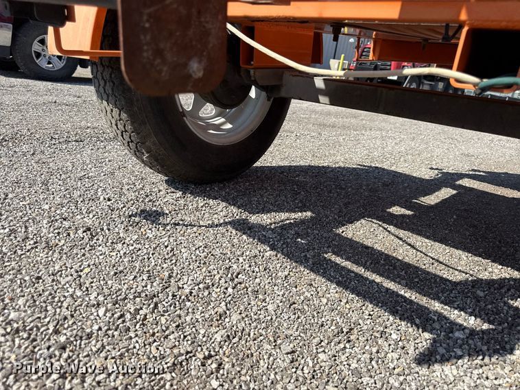 image for item EV6173 2013 Ver-Mac arrow board trailer