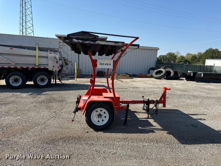 image for item EV6174 2010 National signal arrow board trailer