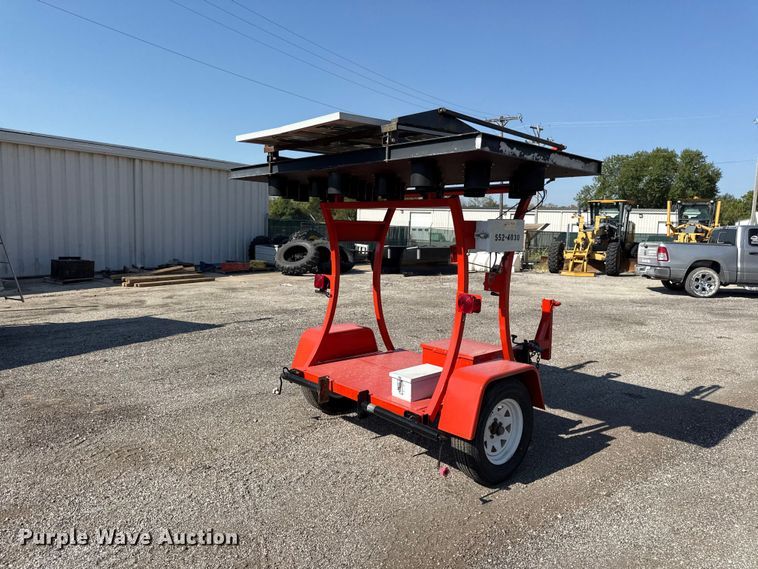 image for item EV6174 2010 National signal arrow board trailer