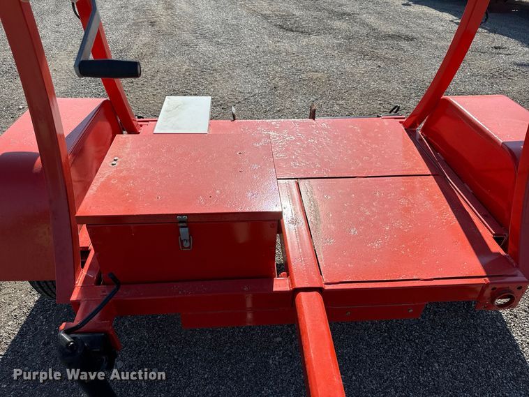 image for item EV6174 2010 National signal arrow board trailer