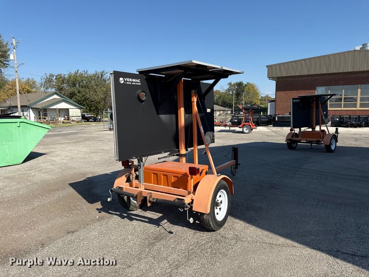 image for item EV6176 2013 Ver-Mac arrow board trailer