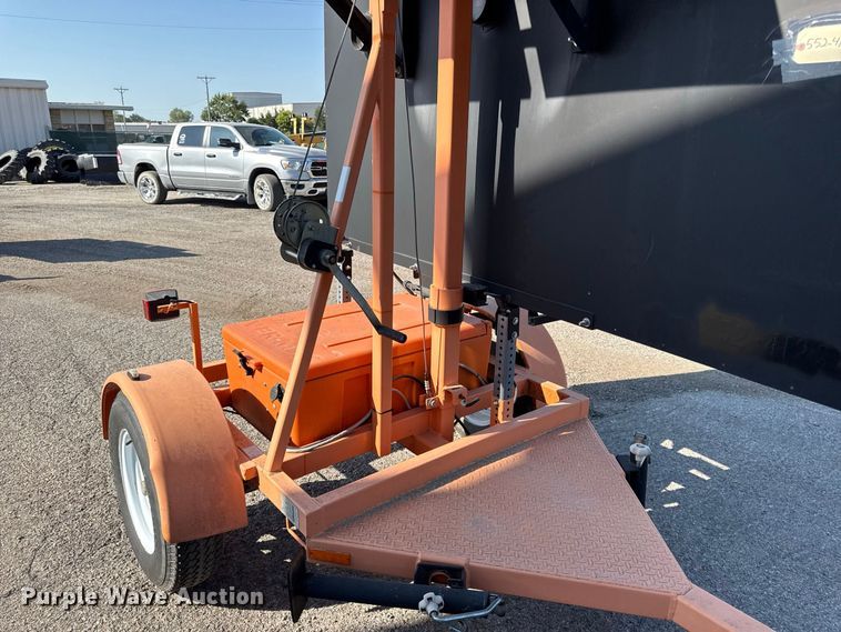 image for item EV6176 2013 Ver-Mac arrow board trailer