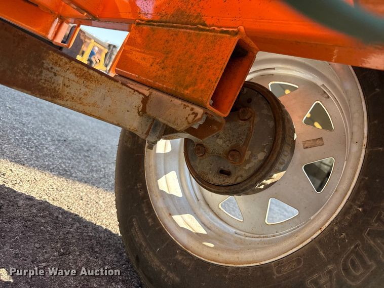 image for item EV6176 2013 Ver-Mac arrow board trailer
