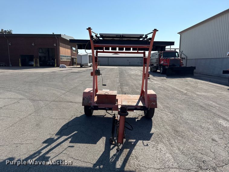 image for item EV6177 2010 National signal arrow board trailer