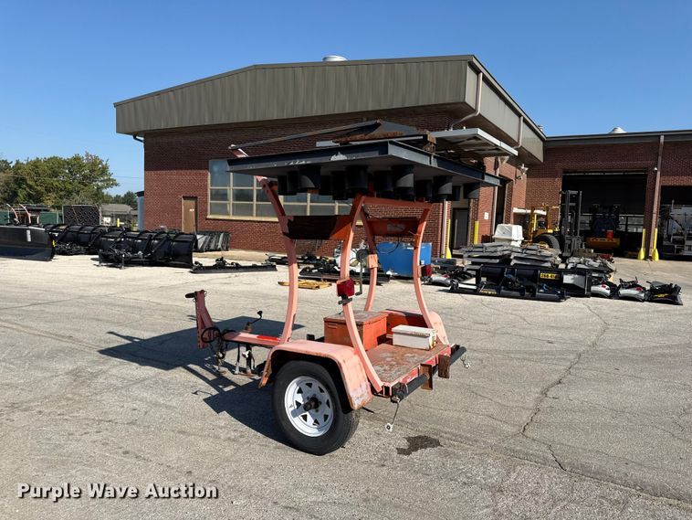 image for item EV6177 2010 National signal arrow board trailer