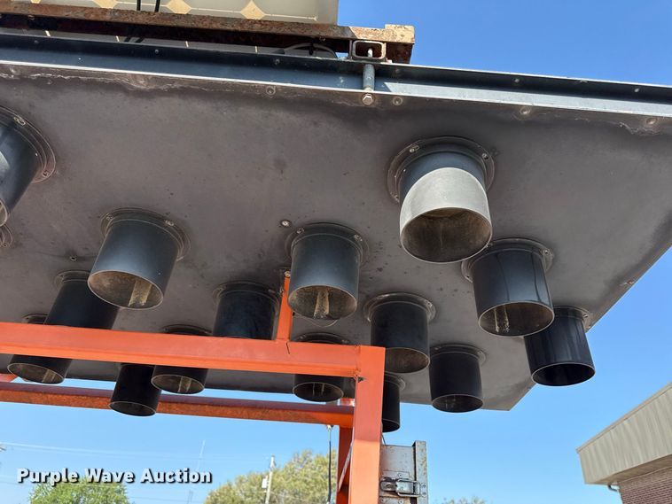 image for item EV6177 2010 National signal arrow board trailer