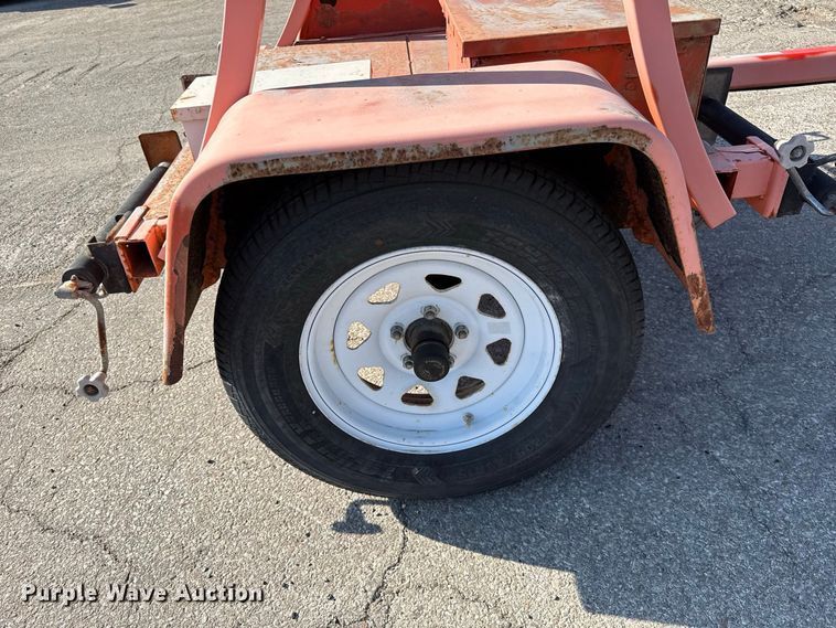 image for item EV6177 2010 National signal arrow board trailer