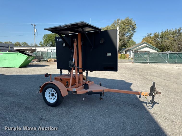 image for item EV6178 2013 Ver-Mac arrow board trailer