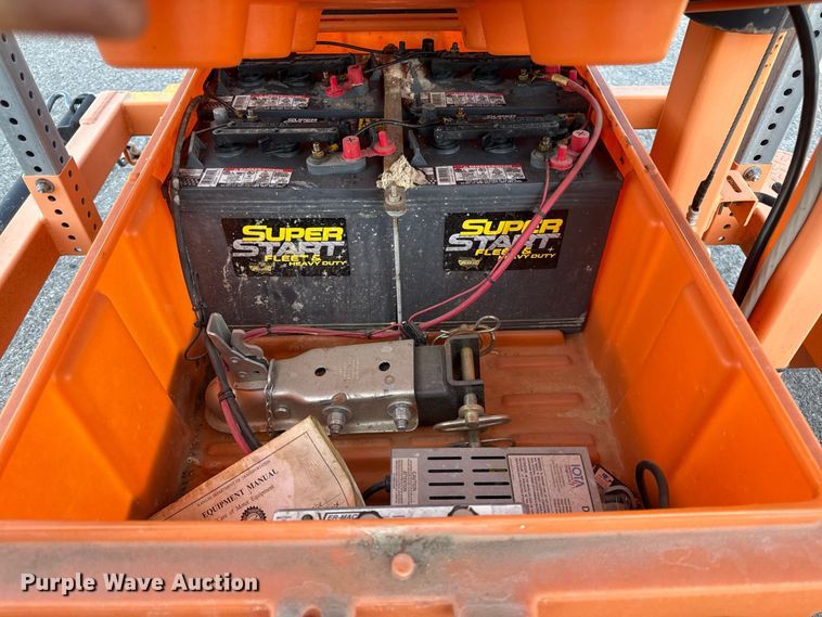 image for item EV6178 2013 Ver-Mac arrow board trailer