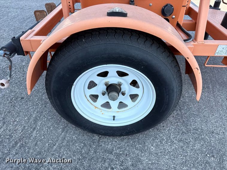 image for item EV6178 2013 Ver-Mac arrow board trailer