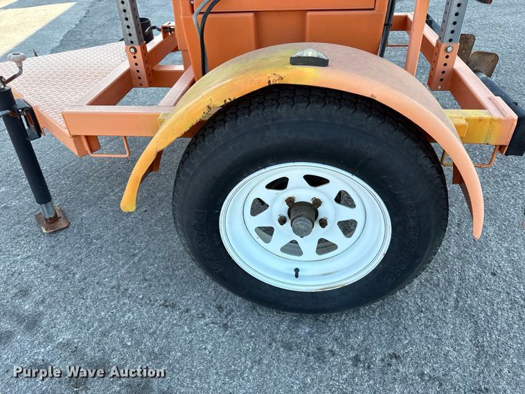 image for item EV6178 2013 Ver-Mac arrow board trailer