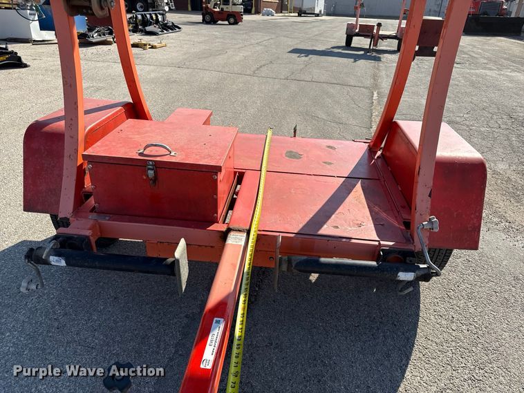 image for item EV6179 2010 National signal arrow board trailer