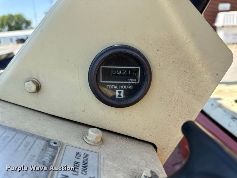 image for item EV6180 Nissan 40 forklift