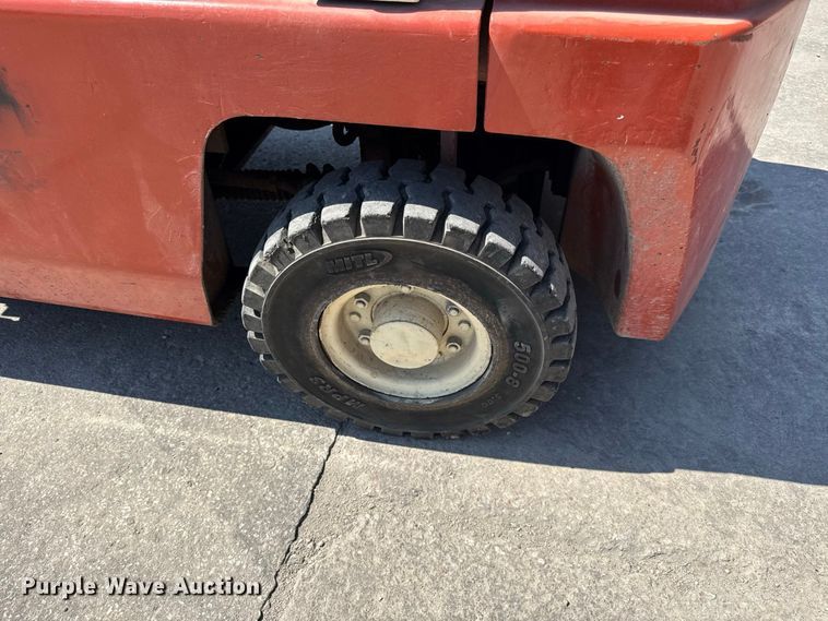 image for item EV6180 Nissan 40 forklift