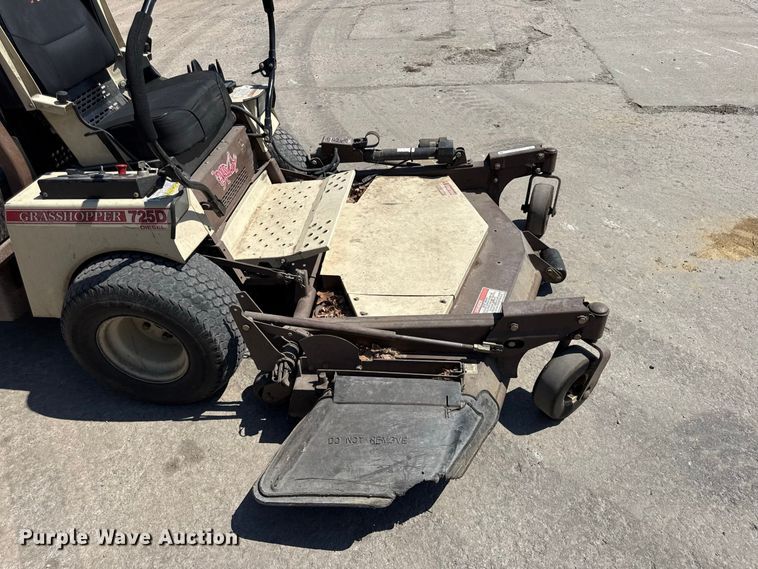 image for item EV6181 Grasshopper 725DT ZTR lawn mower
