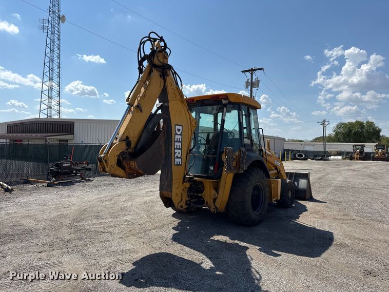 image for item EV6182 2003 John Deere 310G backhoe