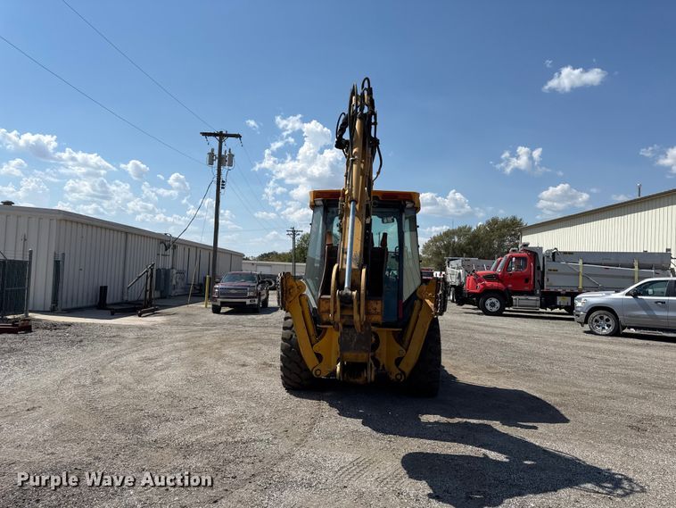 image for item EV6182 2003 John Deere 310G backhoe