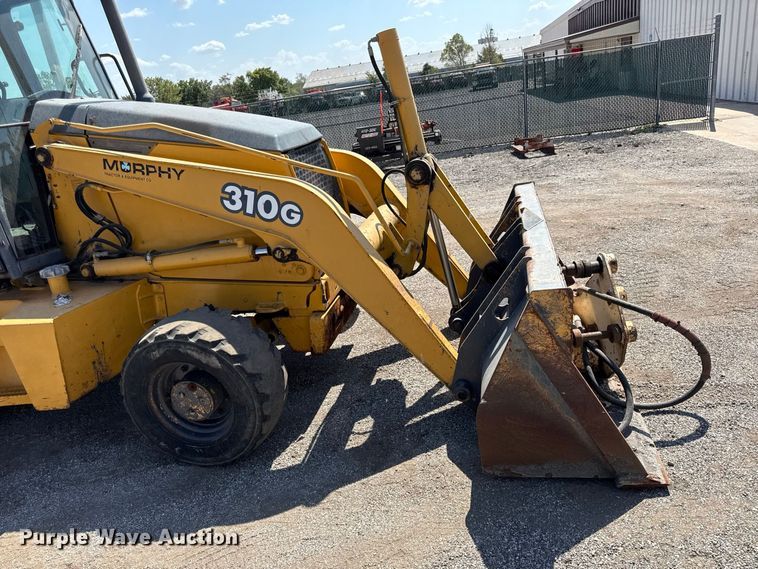 image for item EV6182 2003 John Deere 310G backhoe