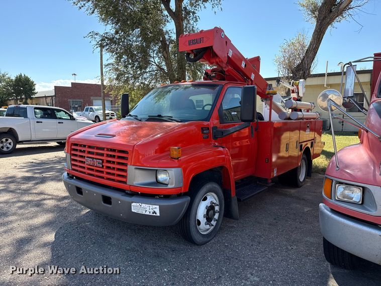 2005 GMC C4500 bucket truck