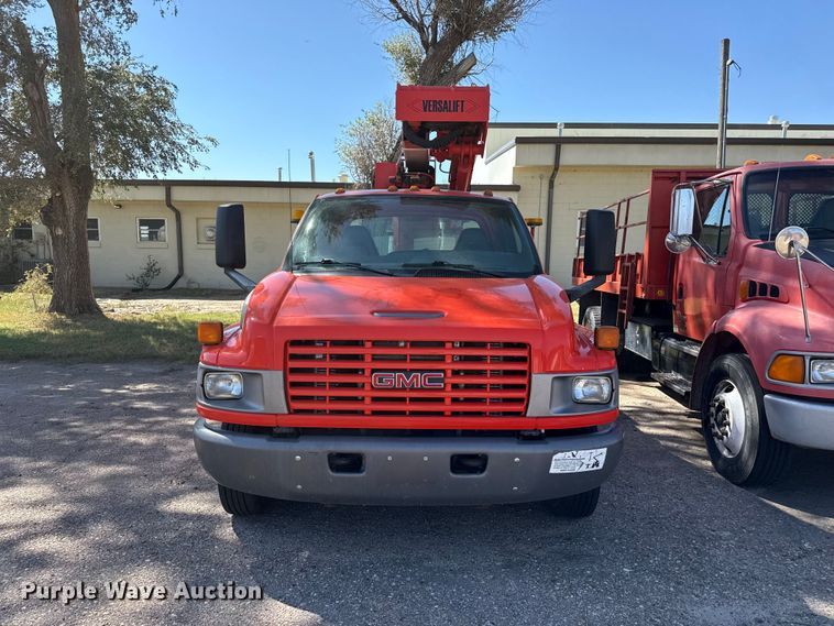 image for item EW4285 2005 GMC C4500 bucket truck